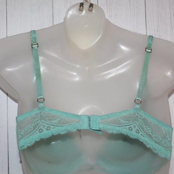 Victoria's Secret Very Sexy Bra 34B - Picture 3 of 5